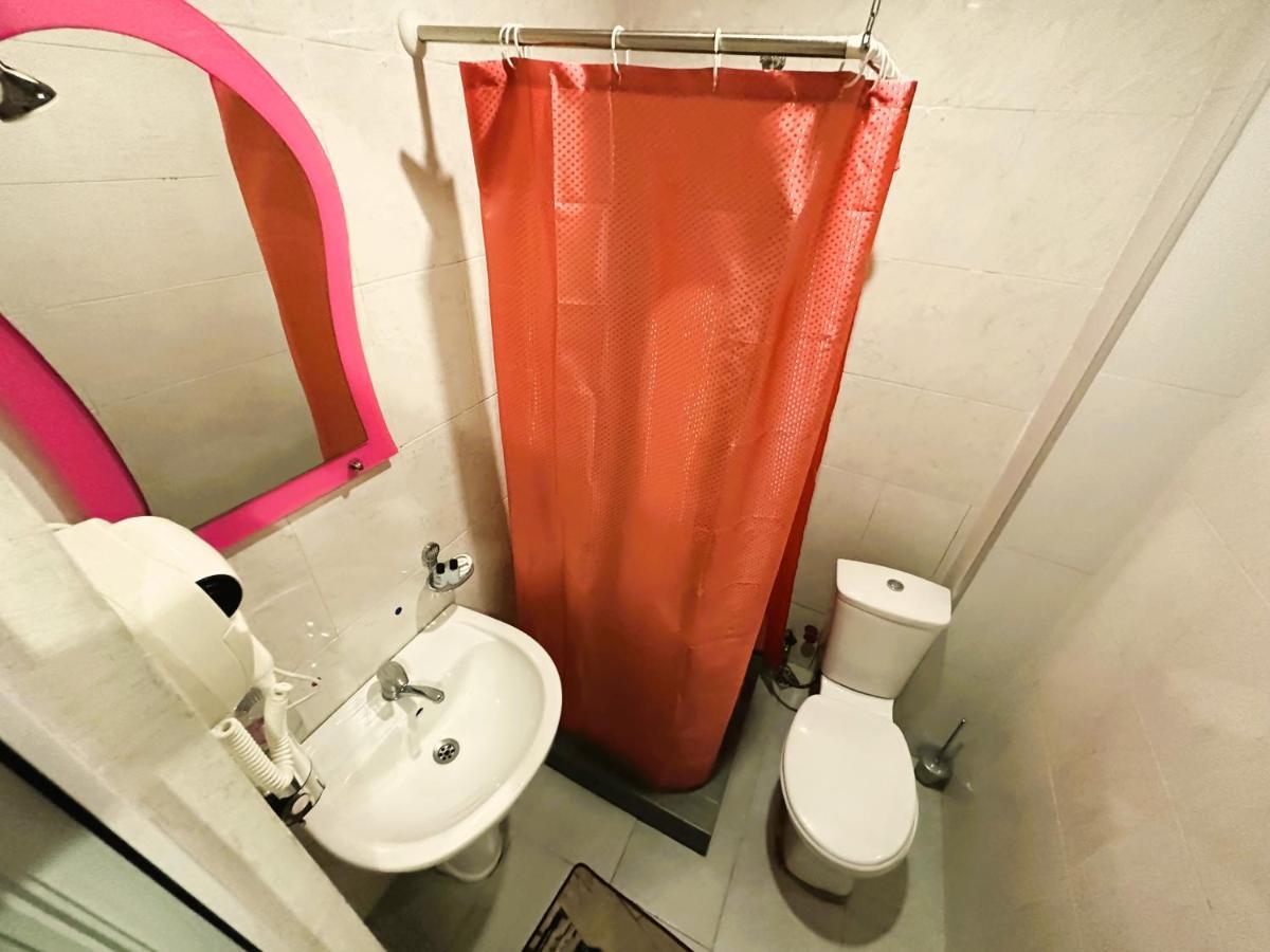 G Bakuri Hotel Batumi Kültér fotó