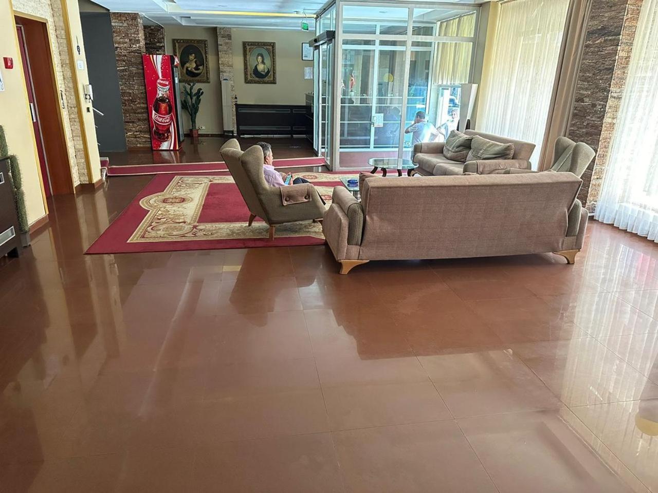 G Bakuri Hotel Batumi Kültér fotó